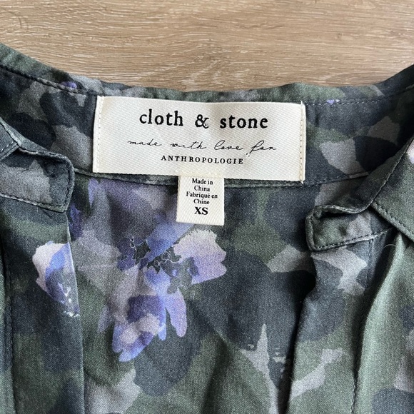 Anthropologie CLOTH & STONE Nina Shirt Button Camo Floral Green Purple SZ XS - Picture 3 of 8
